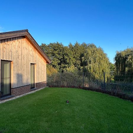 Ferienhaus Auszeit Mit Sauna Schwarz Bagian luar foto
