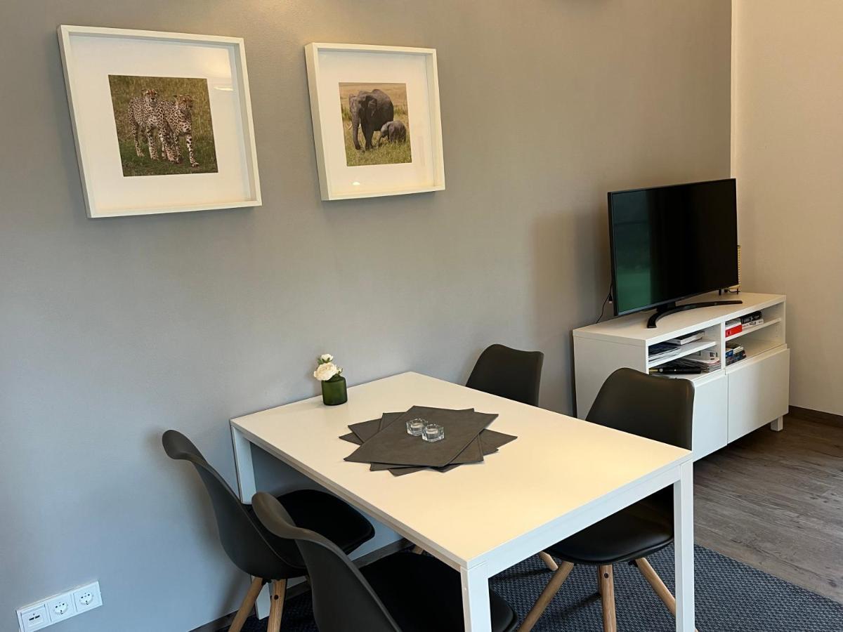 Ferienhaus Auszeit Mit Sauna Schwarz Bagian luar foto