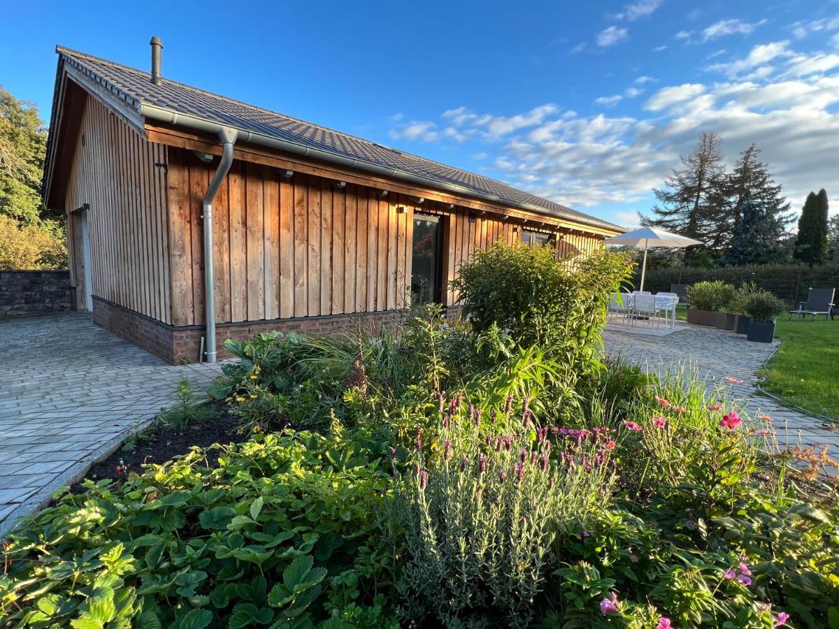 Ferienhaus Auszeit Mit Sauna Schwarz Bagian luar foto